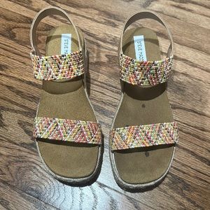 Steve Madden Platform sandals